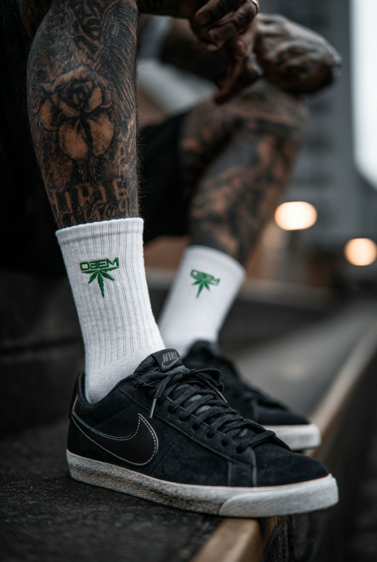 DEEM Green Embroidered Socks